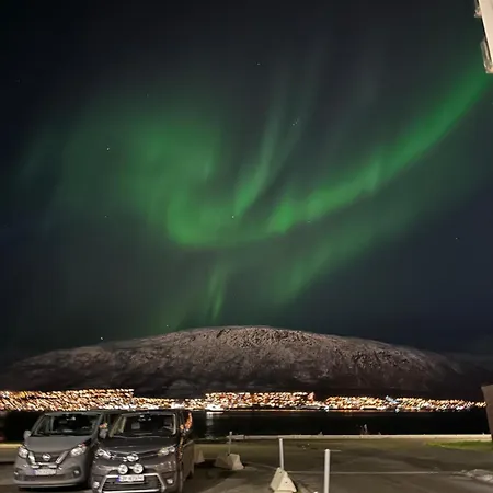 Oasis, Close To The Centre With Good Bus Connections Apartamento Tromsø