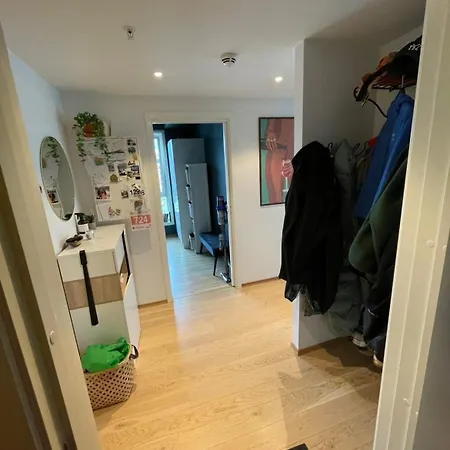 Oasis, Close To The Centre With Good Bus Connections Apartamento *