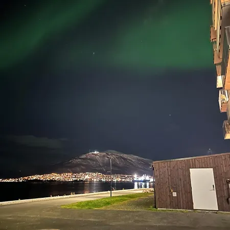 Oasis, Close To The Centre With Good Bus Connections * Tromsø